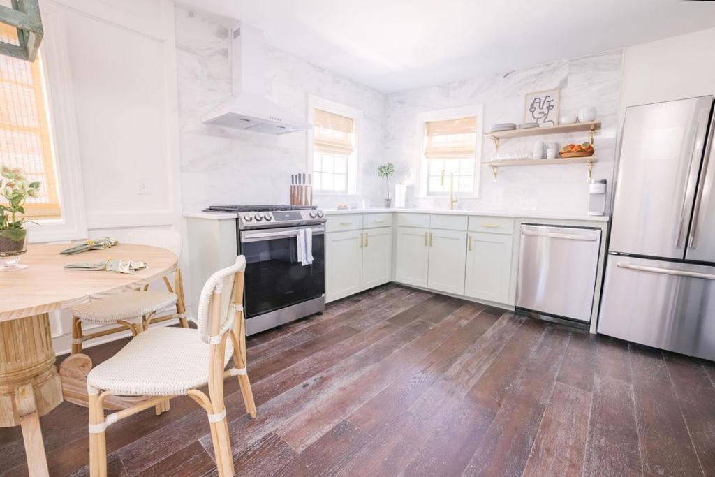 Guesthouse Charleston East 42 D Bagian luar foto